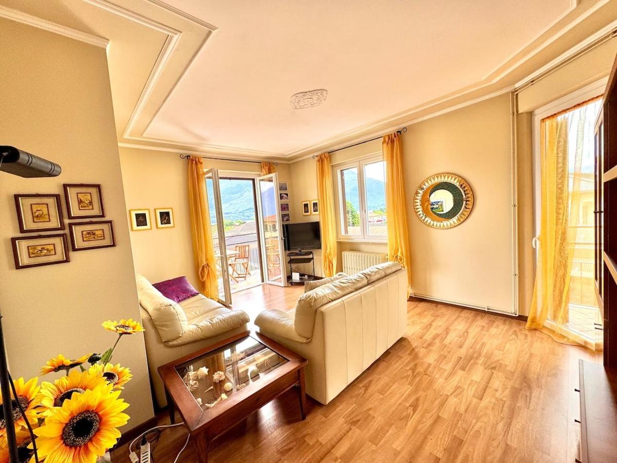 Casa Rosa Apartment Domaso Bagian luar foto